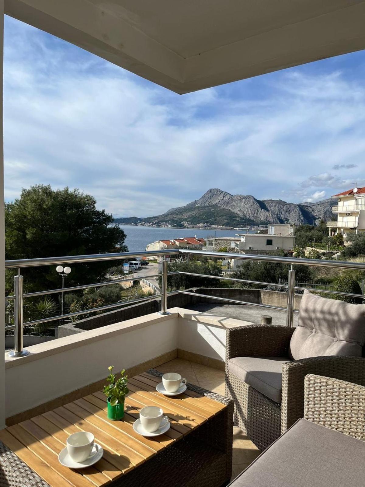 Apartment Ines Omiš Εξωτερικό φωτογραφία