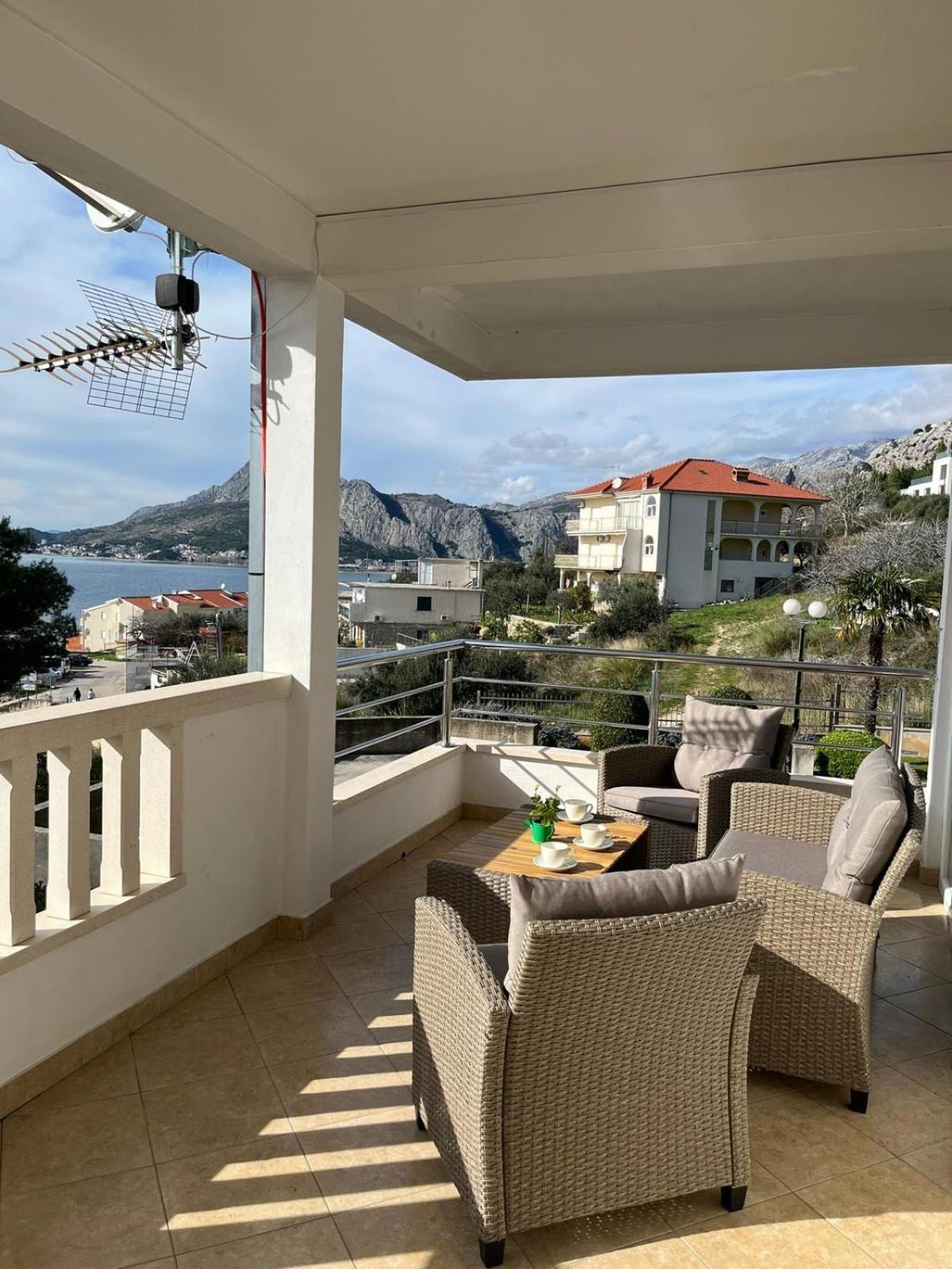 Apartment Ines Omiš Εξωτερικό φωτογραφία